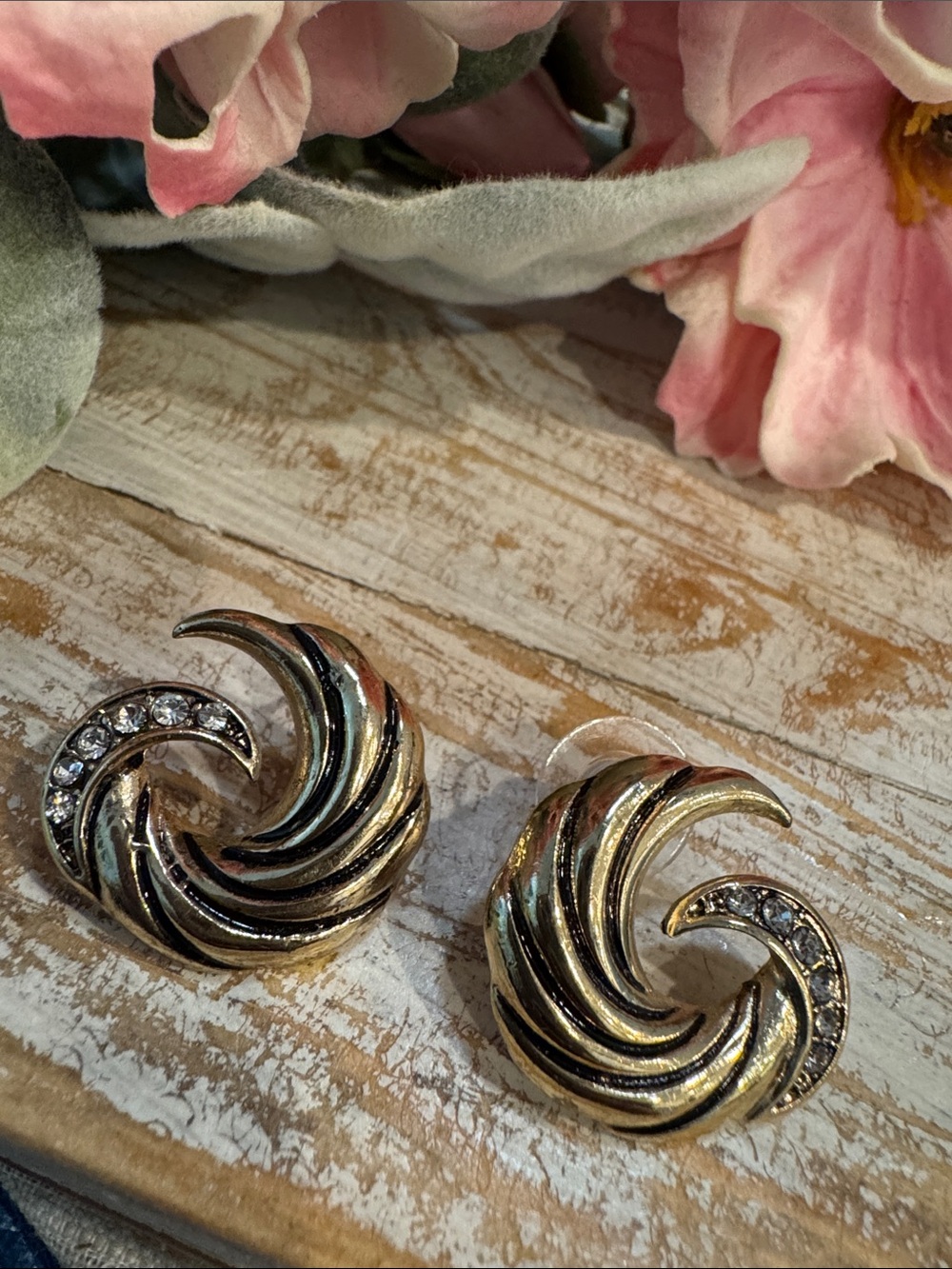 Vintage-Inspired Gold Swirl Crystal Stud Earrings
